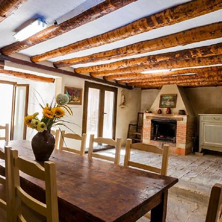 Apartamentos Casa Samper 산타 에우랄리아 데 갈레고 외부 사진
