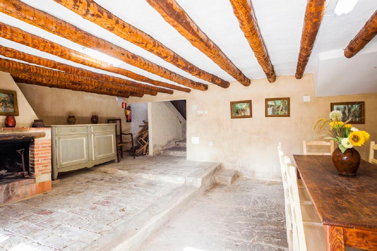 Apartamentos Casa Samper 산타 에우랄리아 데 갈레고 외부 사진