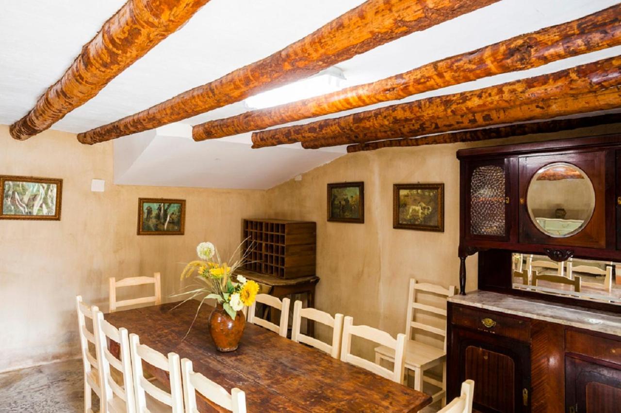 Apartamentos Casa Samper 산타 에우랄리아 데 갈레고 외부 사진