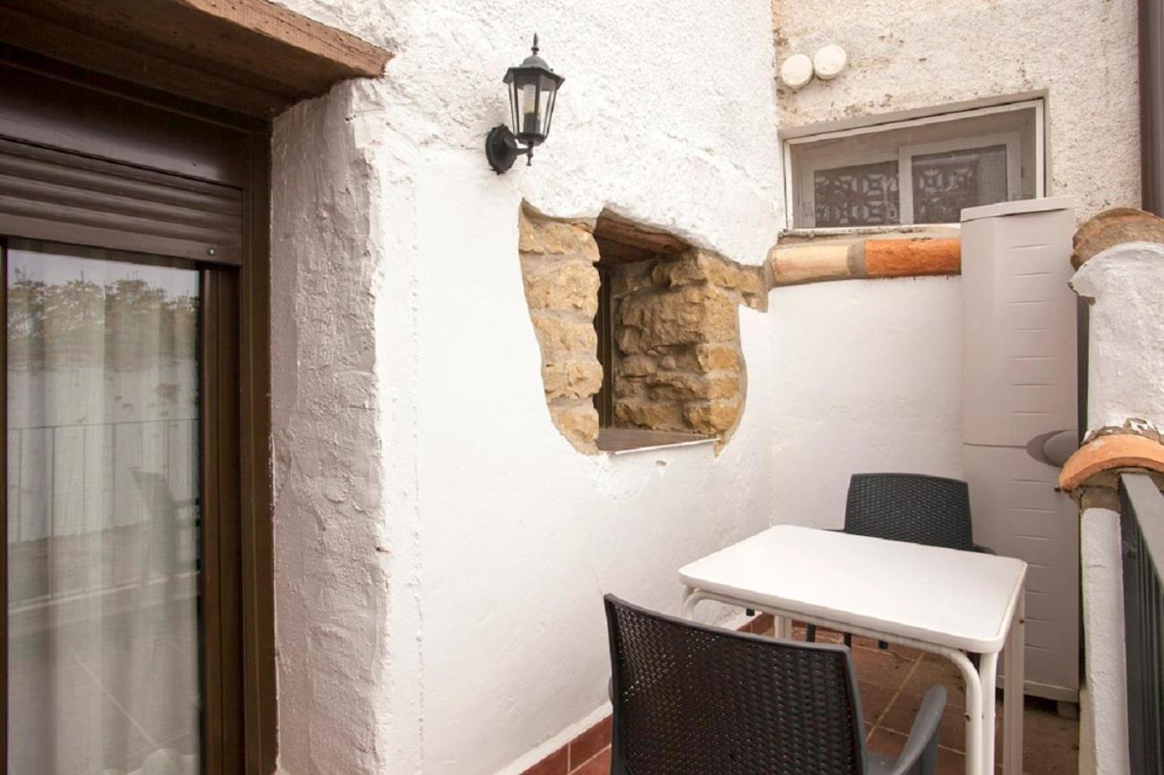 Apartamentos Casa Samper 산타 에우랄리아 데 갈레고 객실 사진