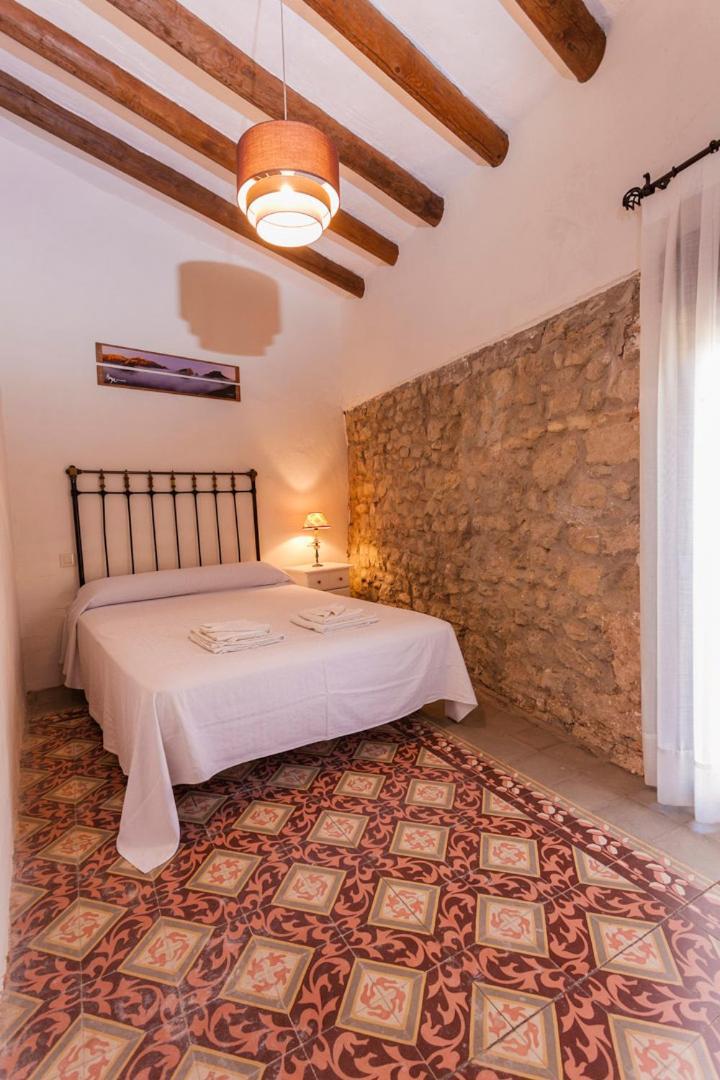 Apartamentos Casa Samper 산타 에우랄리아 데 갈레고 객실 사진
