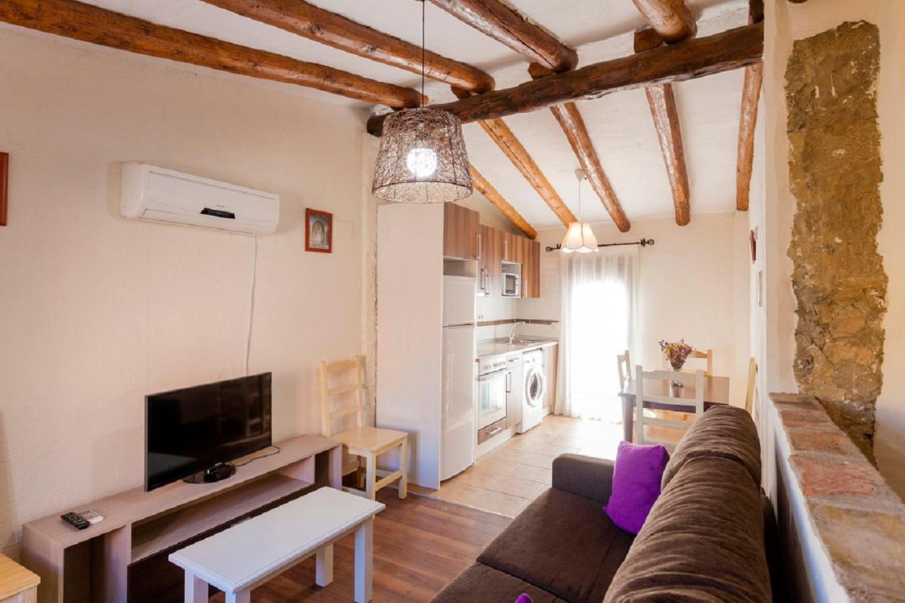 Apartamentos Casa Samper 산타 에우랄리아 데 갈레고 객실 사진